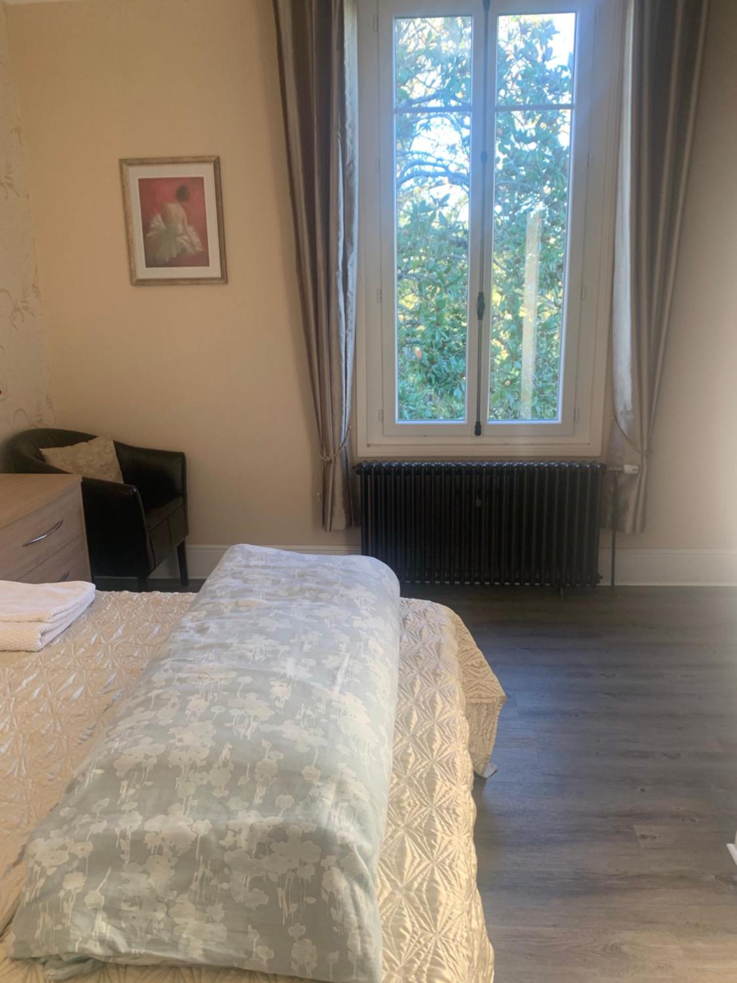 Le Pontet Bed & Breakfast Miramont-de-Guyenne Exterior photo