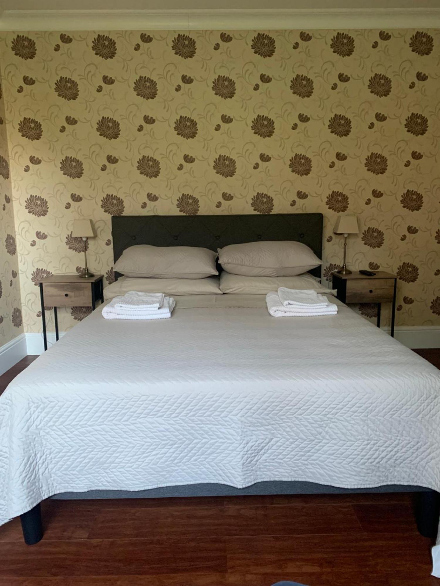 Le Pontet Bed & Breakfast Miramont-de-Guyenne Exterior photo