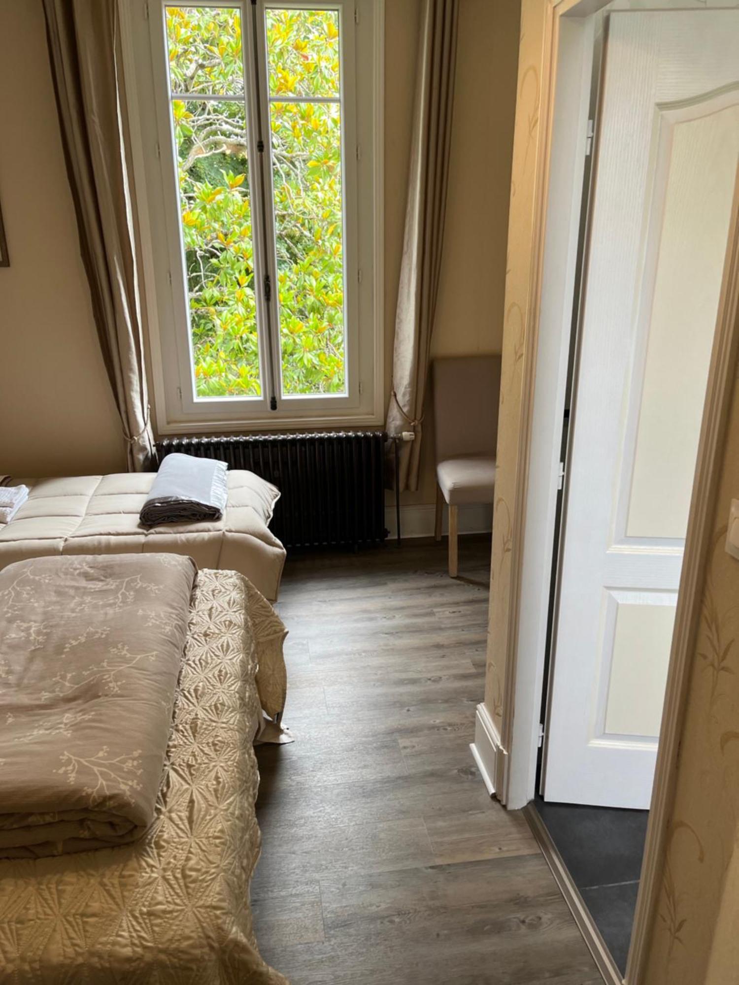 Le Pontet Bed & Breakfast Miramont-de-Guyenne Exterior photo