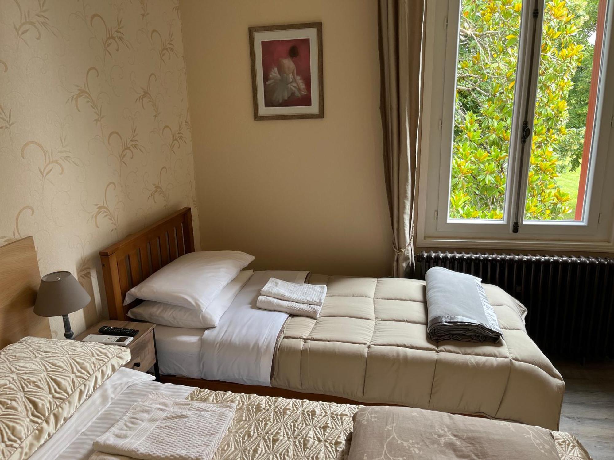 Le Pontet Bed & Breakfast Miramont-de-Guyenne Exterior photo